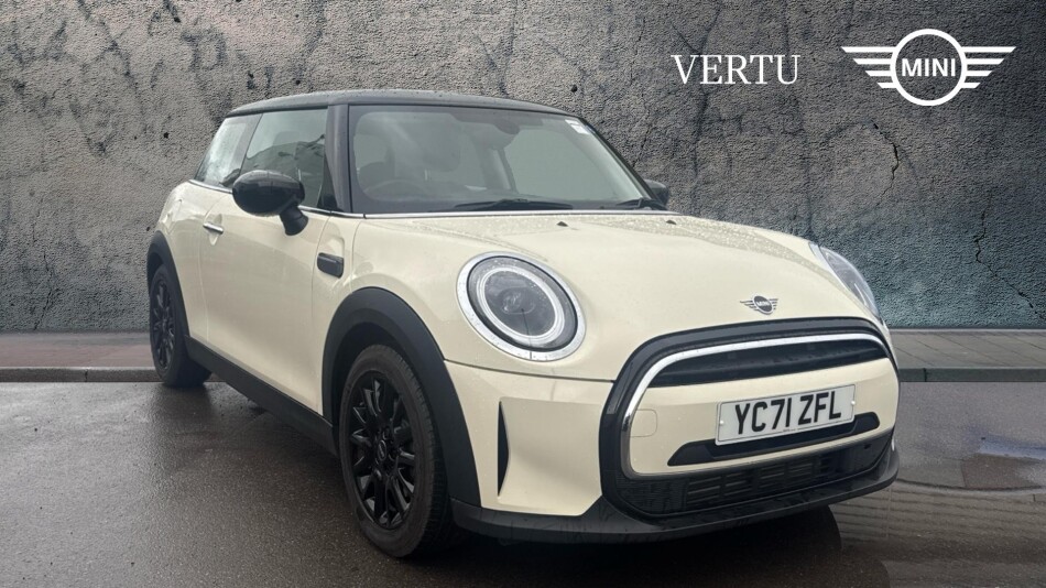 MINI Hatchback 1.5 Cooper Classic 3dr Auto Petrol Hatchback